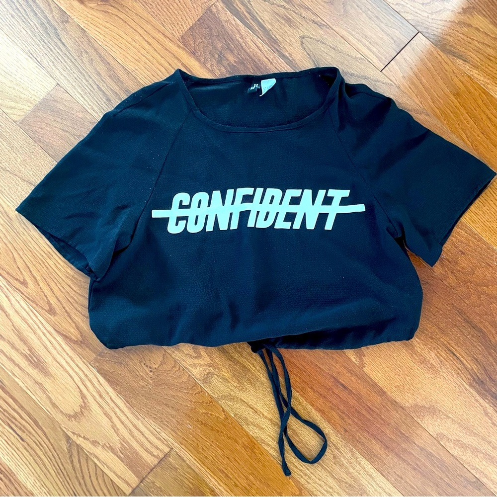 H&M Confident black crop t-shirt shirt